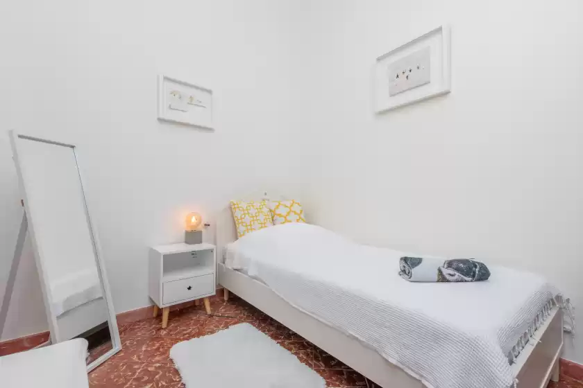 Holiday rentals in Ca s'escolà - adults only, Vilafranca de Bonany