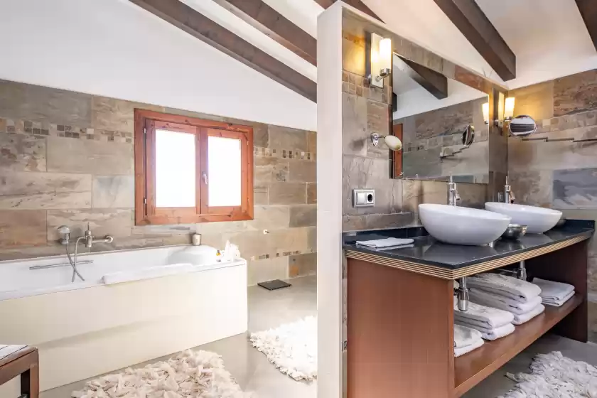 Holiday rentals in Ca s'escolà - adults only, Vilafranca de Bonany