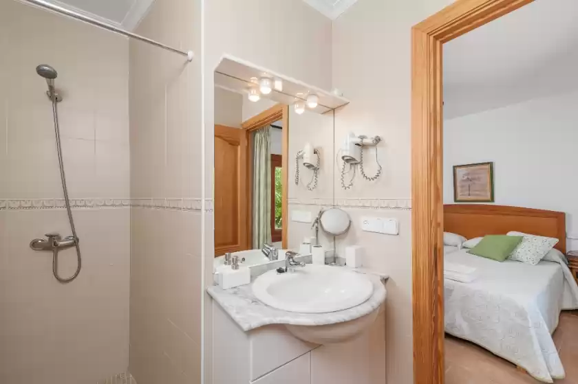 Holiday rentals in Llimona, Inca
