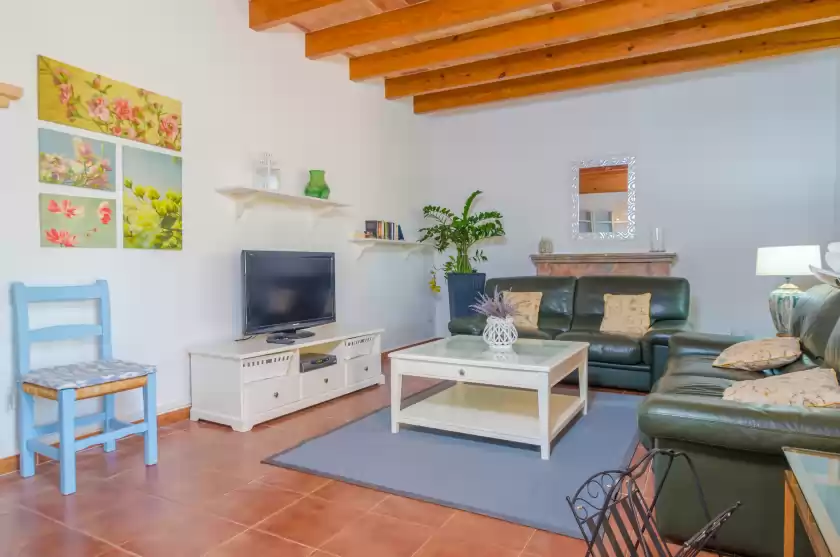 Holiday rentals in Ca's mungi vell, s'Horta