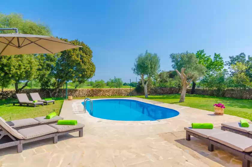 Holiday rentals in Ca's mungi vell, s'Horta