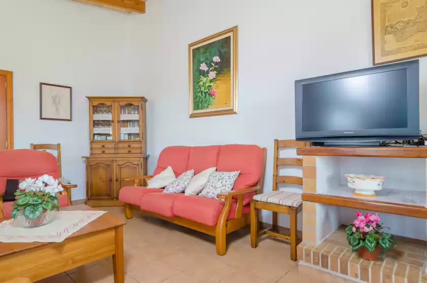 Holiday rentals in Es palmer, Campos
