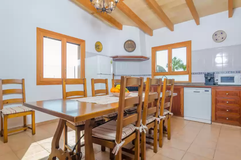 Holiday rentals in Es palmer, Campos
