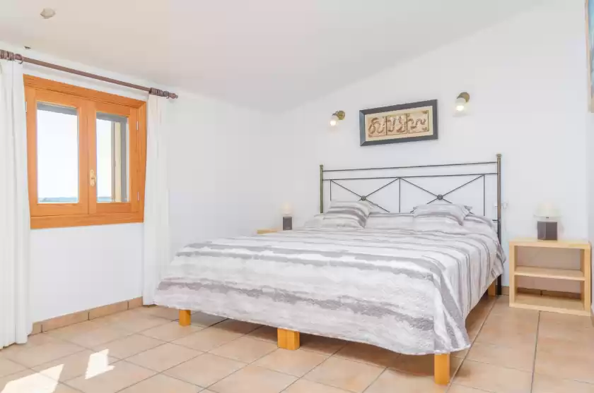 Holiday rentals in Es palmer, Campos