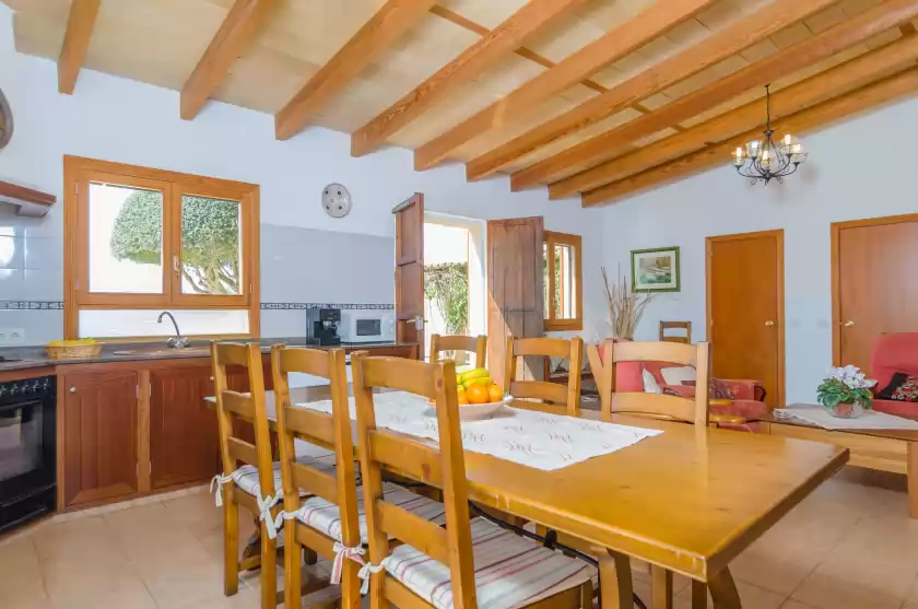 Holiday rentals in Es palmer, Campos