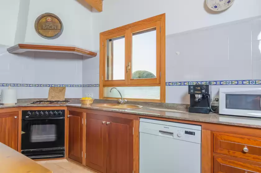 Holiday rentals in Es palmer, Campos