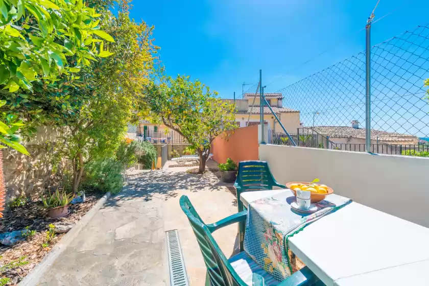Holiday rentals in Sotio, Campanet