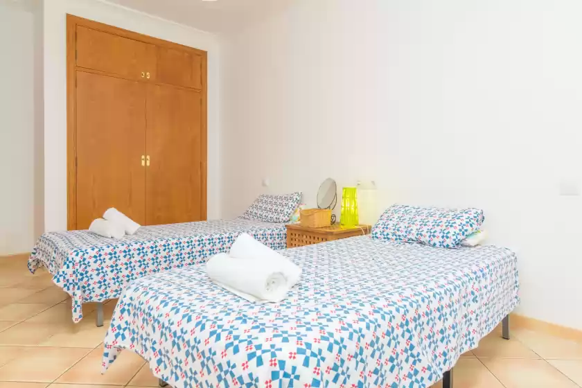 Holiday rentals in Czesc ewa, Cala Pi