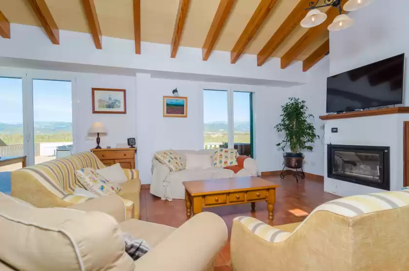 Holiday rentals in Can galio, Binissalem