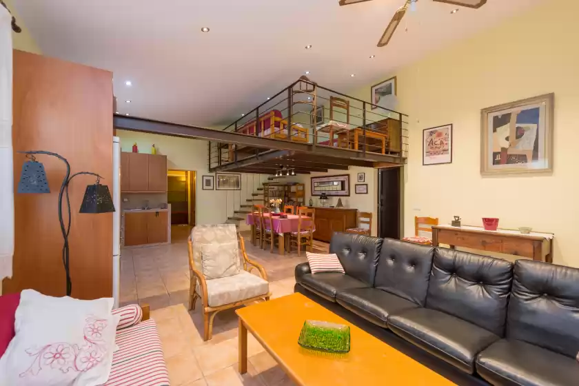 Holiday rentals in Violí, Búger