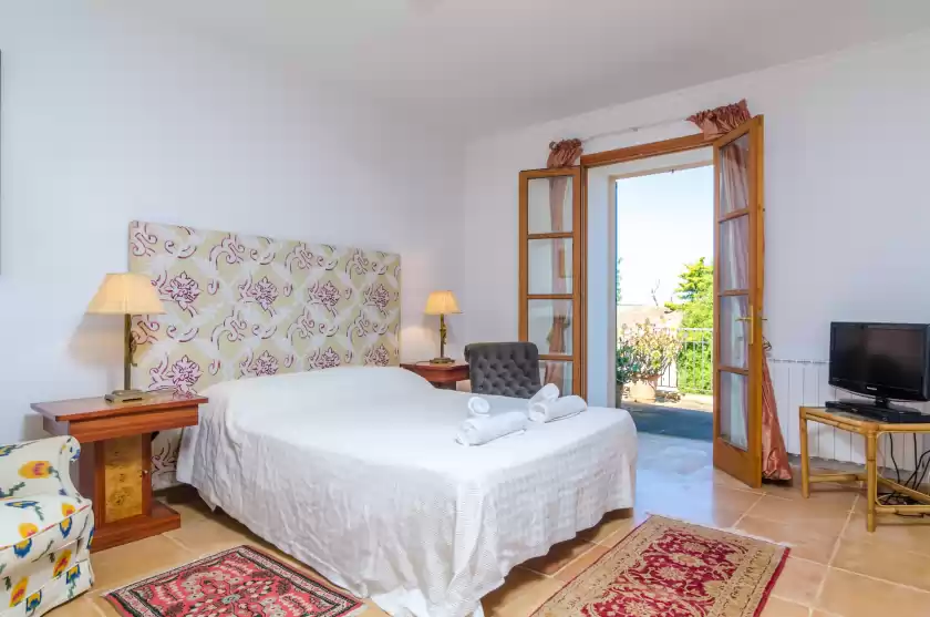 Holiday rentals in Gran llombards, es Llombards