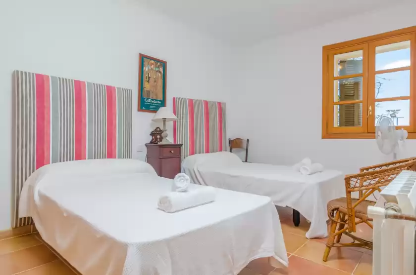 Holiday rentals in Gran llombards, es Llombards