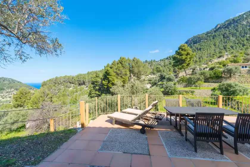 Holiday rentals in Casa des mirador, Estellencs