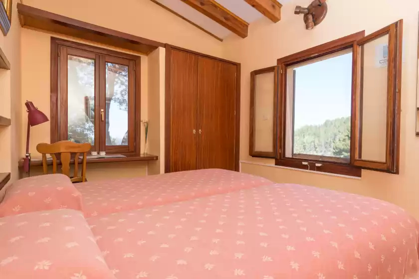 Holiday rentals in Casa des mirador, Estellencs