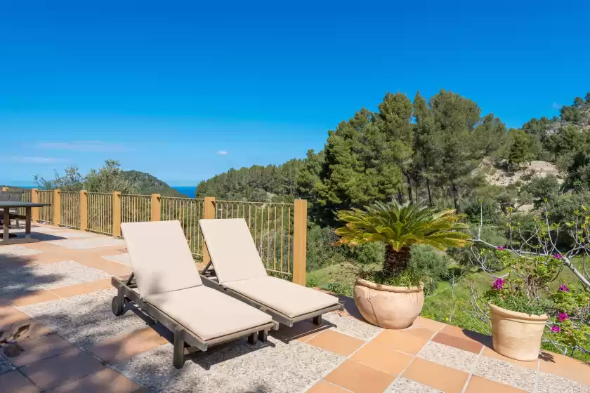 Holiday rentals in Casa des mirador, Estellencs