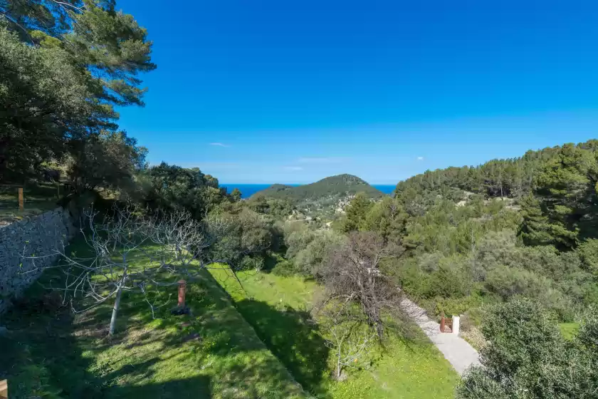 Holiday rentals in Casa des mirador, Estellencs