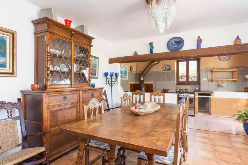 Holiday rentals in Casa des mirador, Estellencs