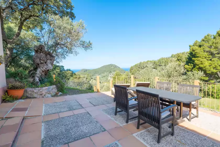 Holiday rentals in Casa des mirador, Estellencs