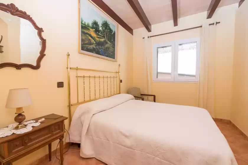 Holiday rentals in Son llucia, Jornets