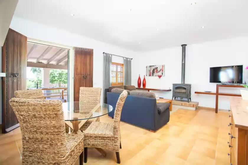 Holiday rentals in Son mieres, Petra