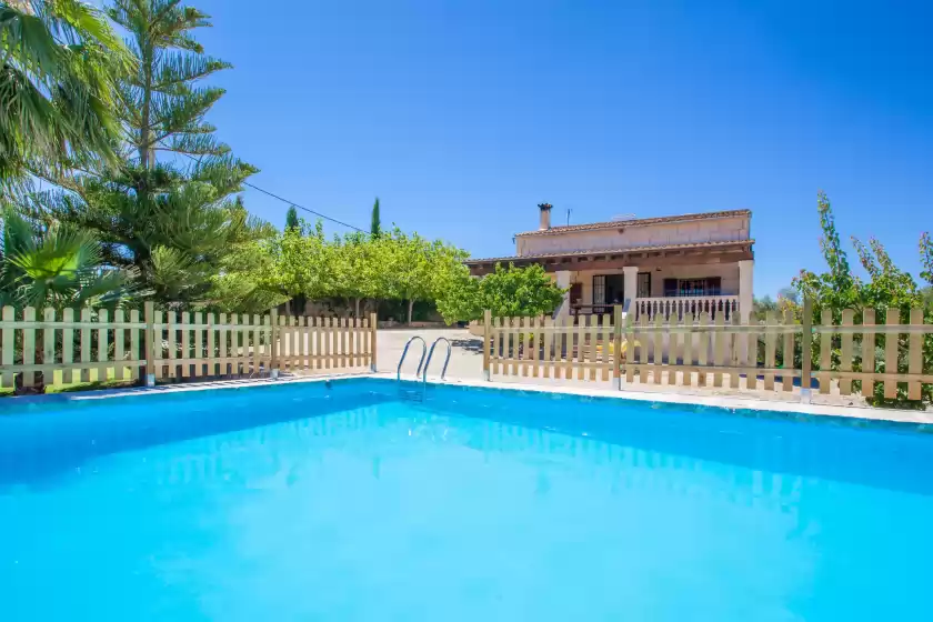 Holiday rentals in Son mieres