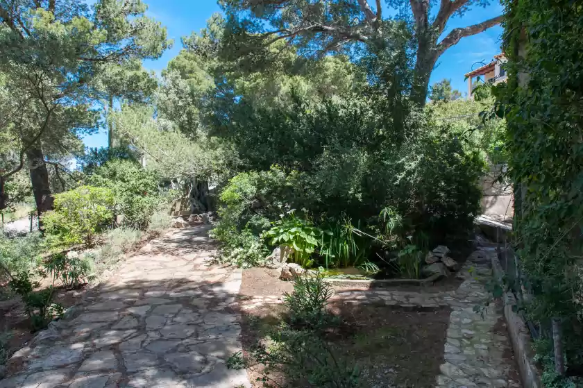 Holiday rentals in Villa dos pins, Valldemossa