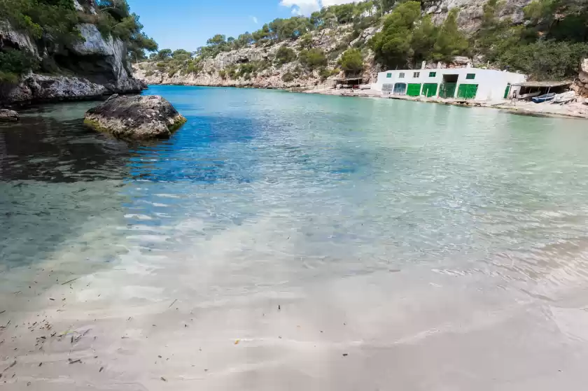 Holiday rentals in Garonda villa, Cala Pi