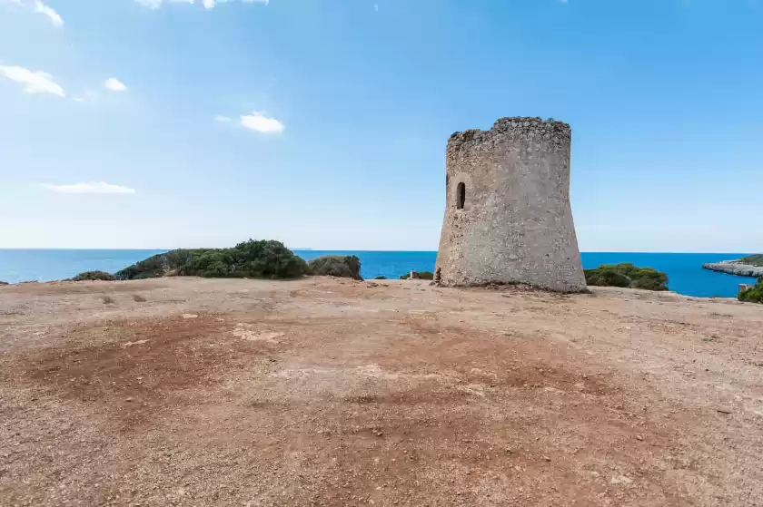 Holiday rentals in Garonda villa, Cala Pi