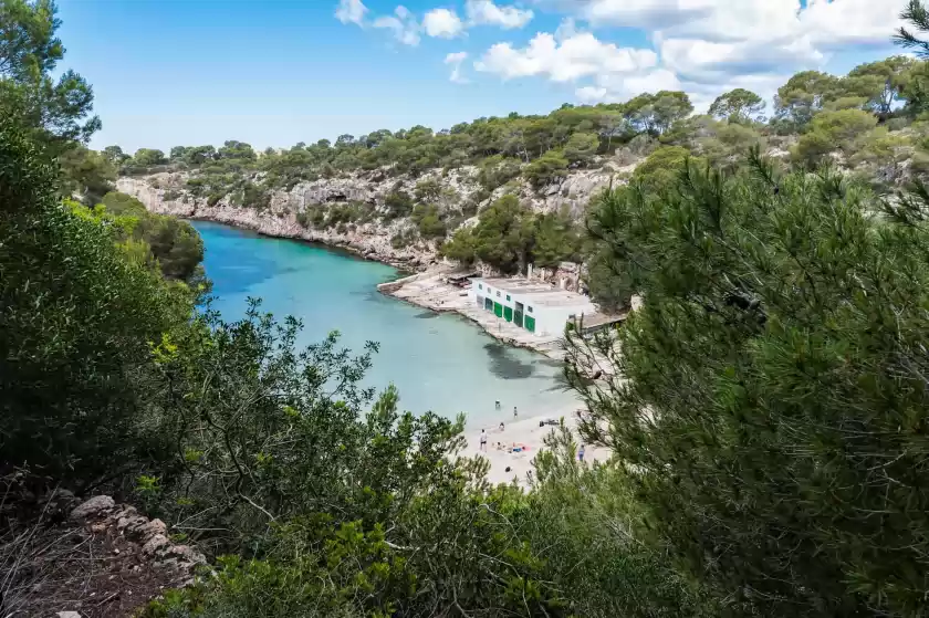 Holiday rentals in Garonda villa, Cala Pi