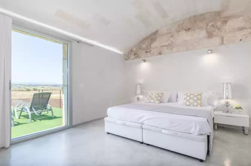 Holiday rentals in Es gassons, Maria de la Salut