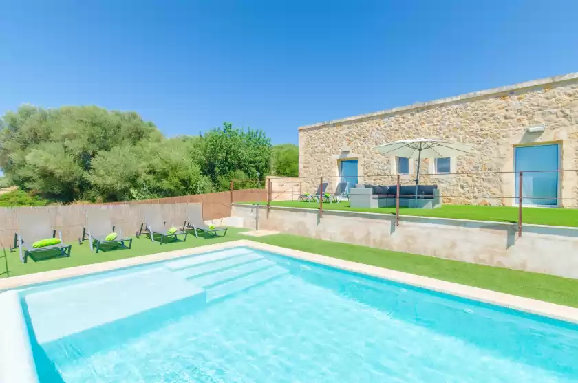 Holiday rentals in Es gassons, Maria de la Salut