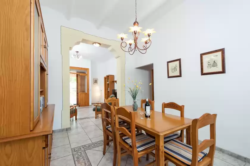 Alquiler vacacional en Can roques blanques, Campos