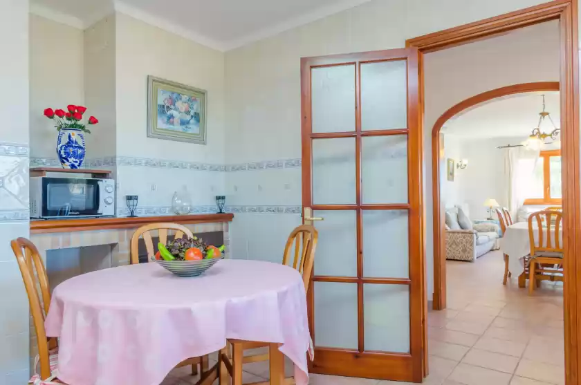 Holiday rentals in Can jeroni, Cala Ferrera