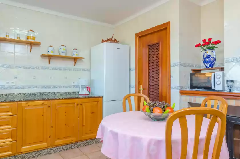 Holiday rentals in Can jeroni, Cala Ferrera