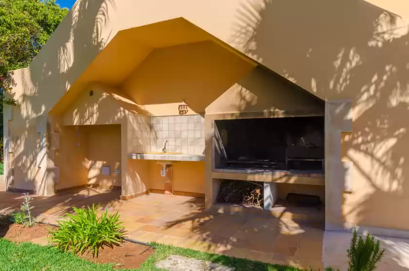 Holiday rentals in Can jeroni, Cala Ferrera