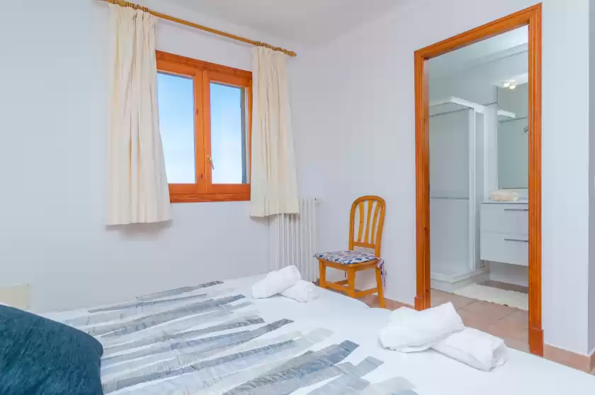 Holiday rentals in Can jeroni, Cala Ferrera