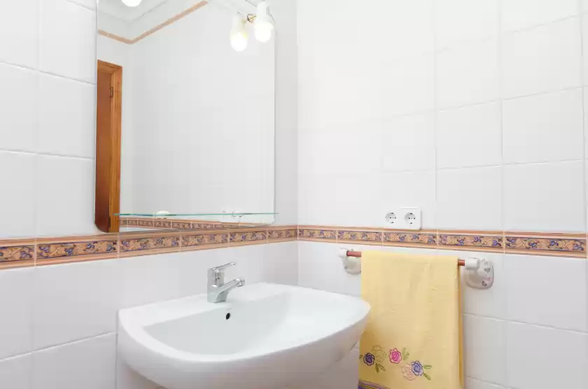 Holiday rentals in Can jeroni, Cala Ferrera