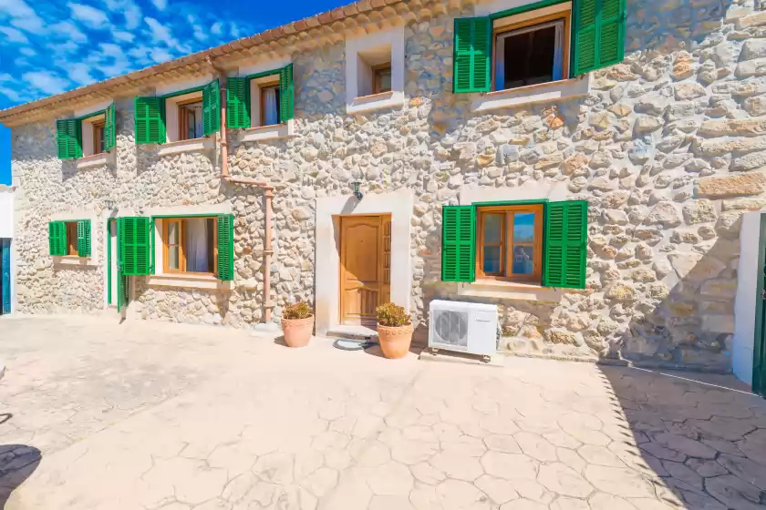 Holiday rentals in Ca na bernadeta, Calvià