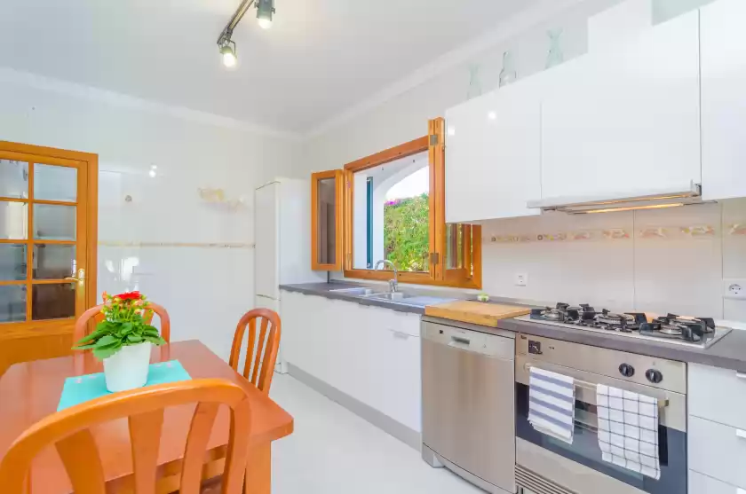 Holiday rentals in Can riera, sa Coma