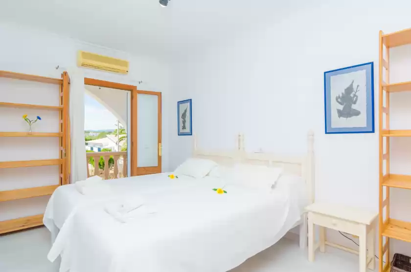 Holiday rentals in Can riera, sa Coma