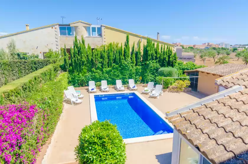 Holiday rentals in Can riera, sa Coma