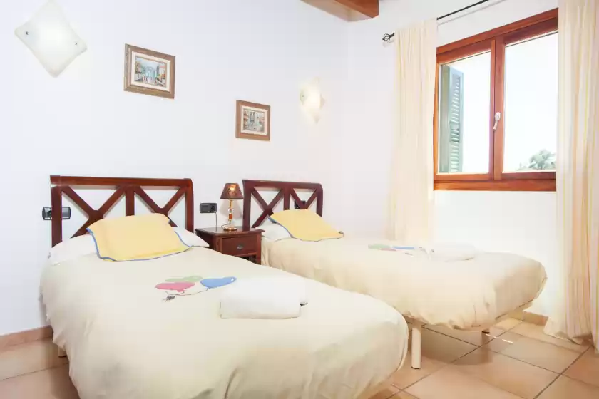 Holiday rentals in Can rasca, Caimari