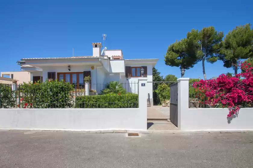 Holiday rentals in Villa pinar, Alcúdia