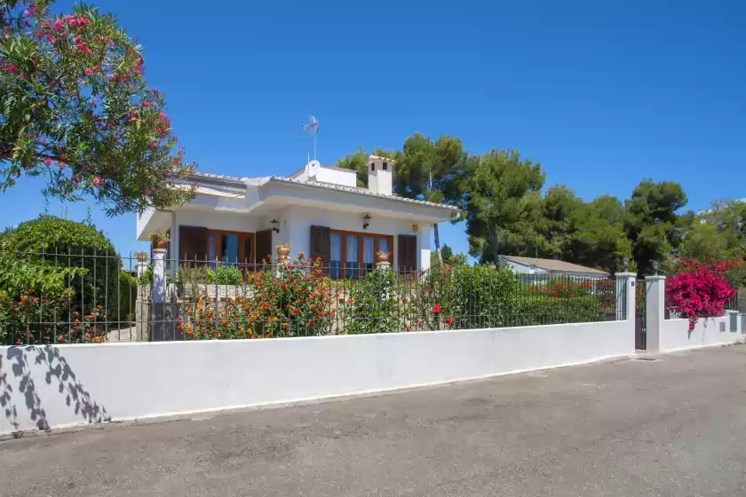Holiday rentals in Villa pinar, Alcúdia