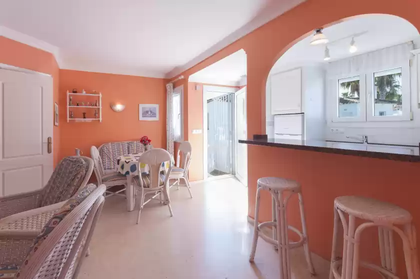 Holiday rentals in Rufina, Oliva