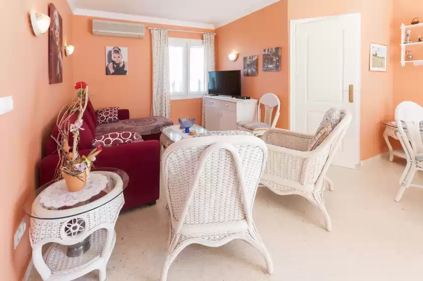 Holiday rentals in Rufina, Oliva