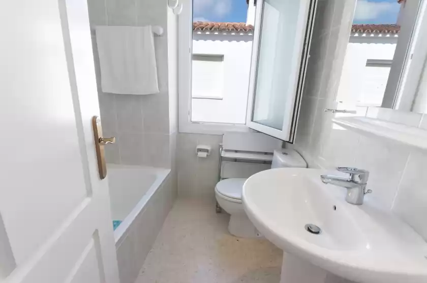 Holiday rentals in Rufina, Oliva