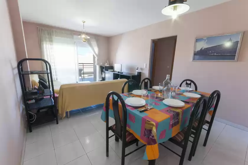 Ferienhaus auf Delirio, Grau i Platja