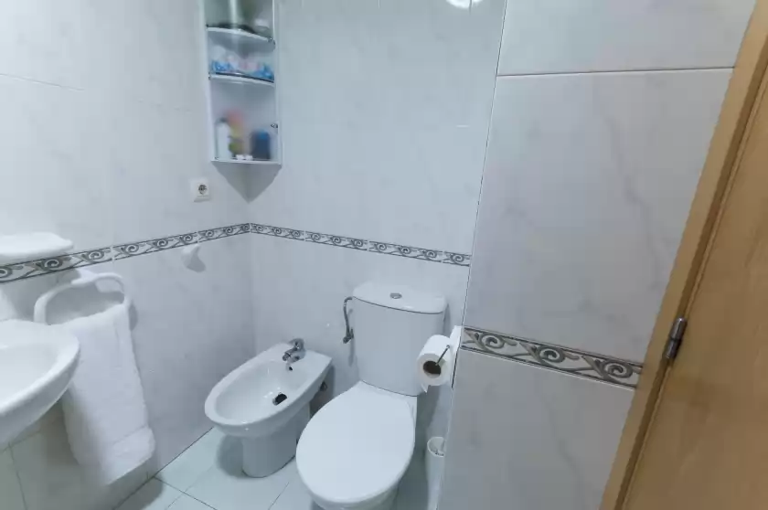 Ferienhaus auf Delirio, Grau i Platja