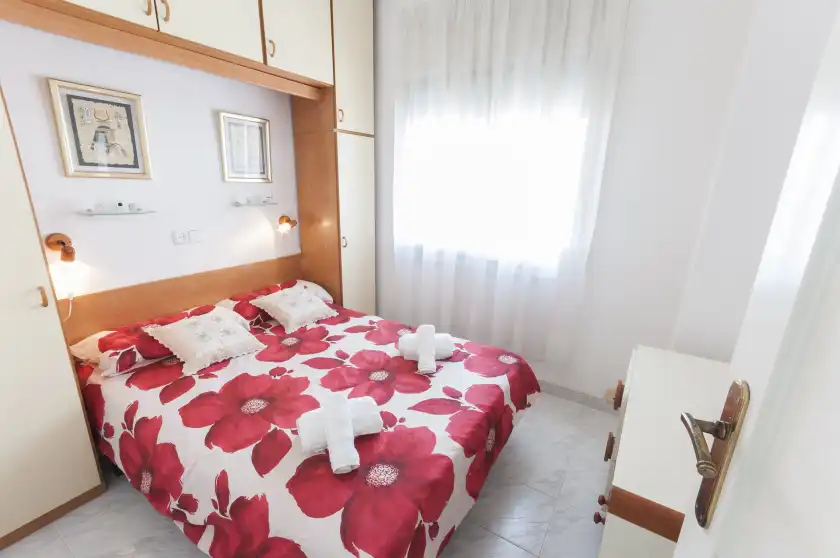 Ferienhaus auf Fresa, Grau i Platja